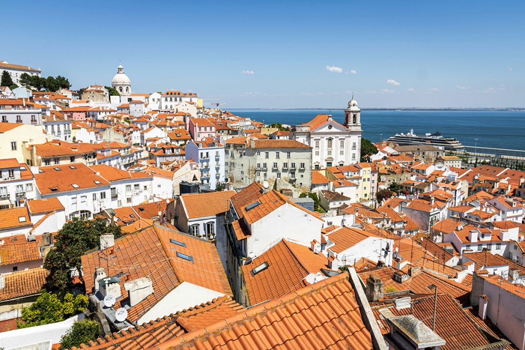 Mirador de Santa Luzia en Alfama, Lisboa