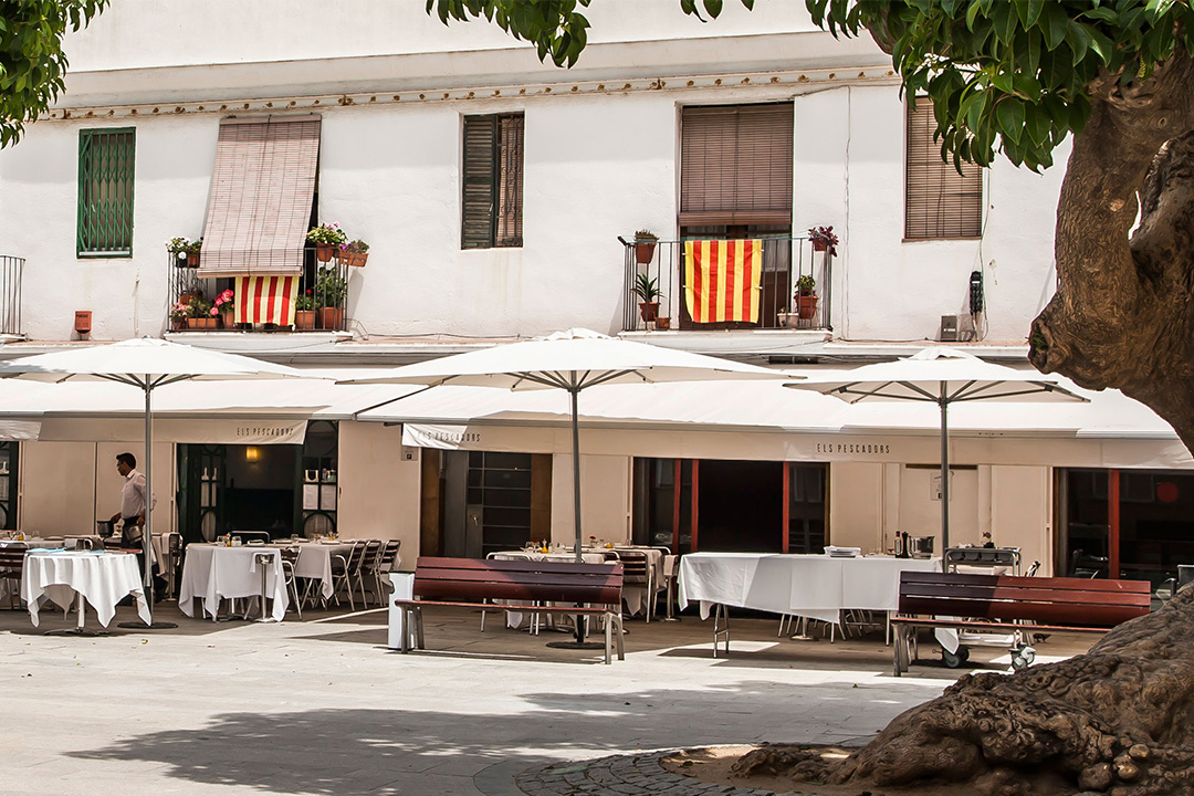 Els Pescadors: Best quality fish and rice with an old fisherman's tavern vibes